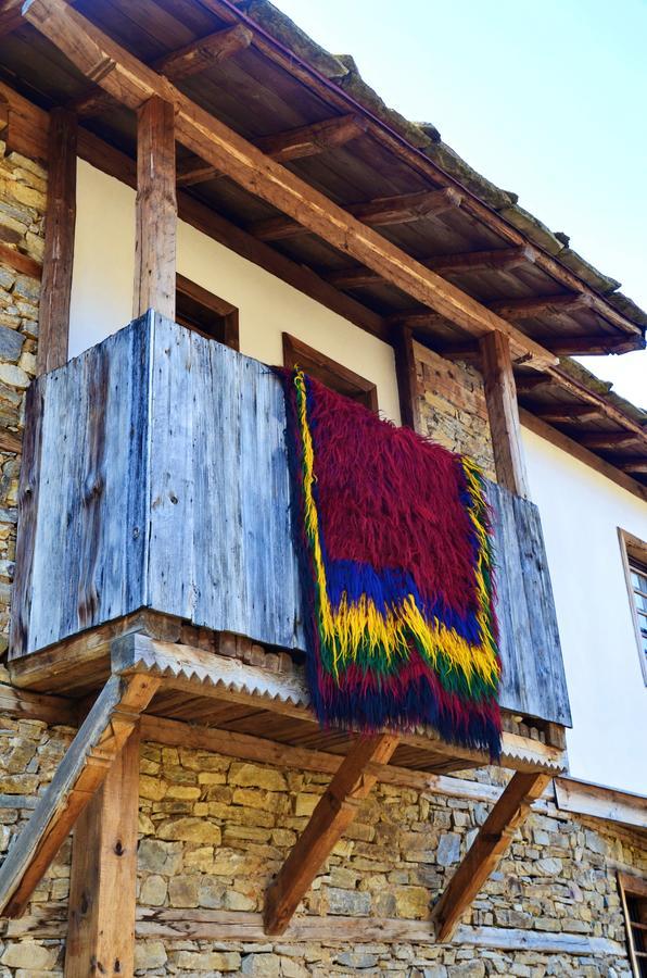 Kalinia Guesthouse B&B Kovacevica Exterior photo